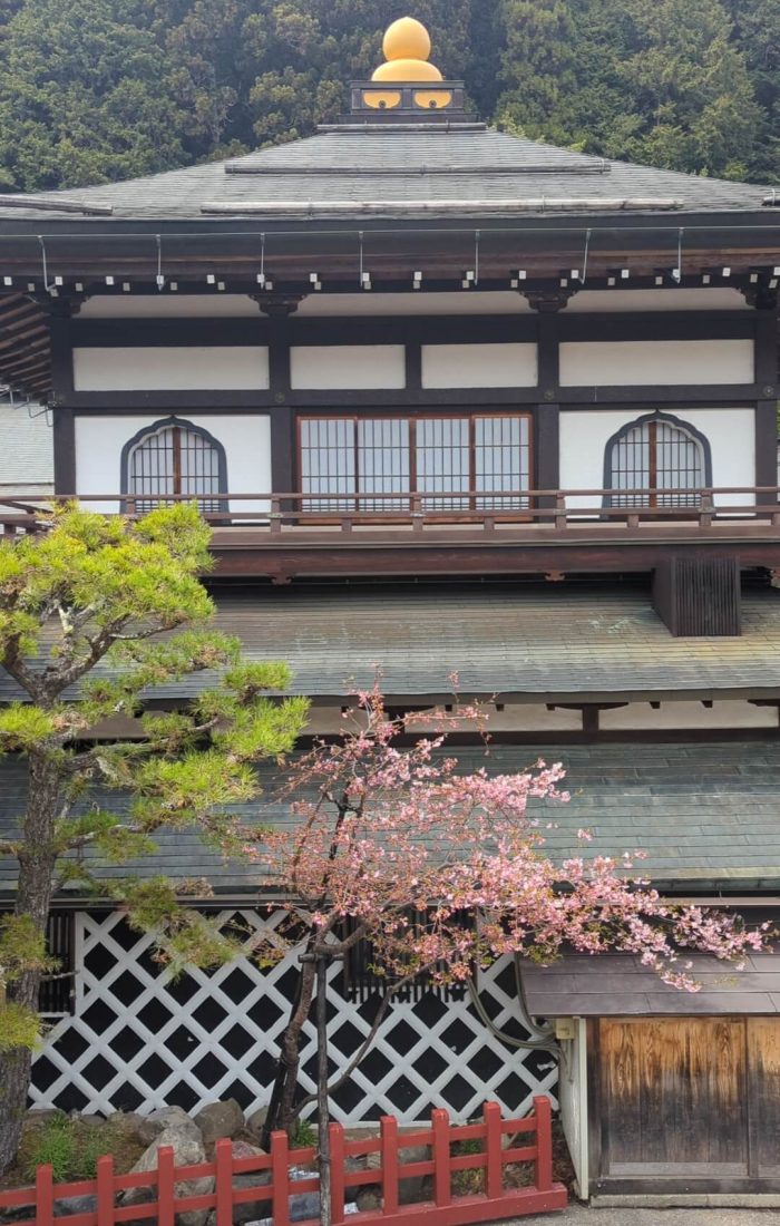 dormir dans un temple au japon